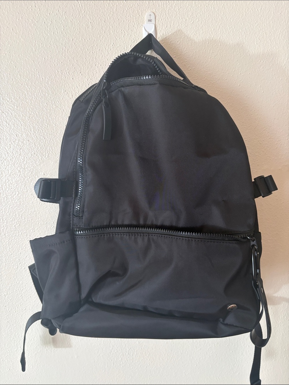 BearPaw Black Men's Everyday Backpack with Front Zip Pocket